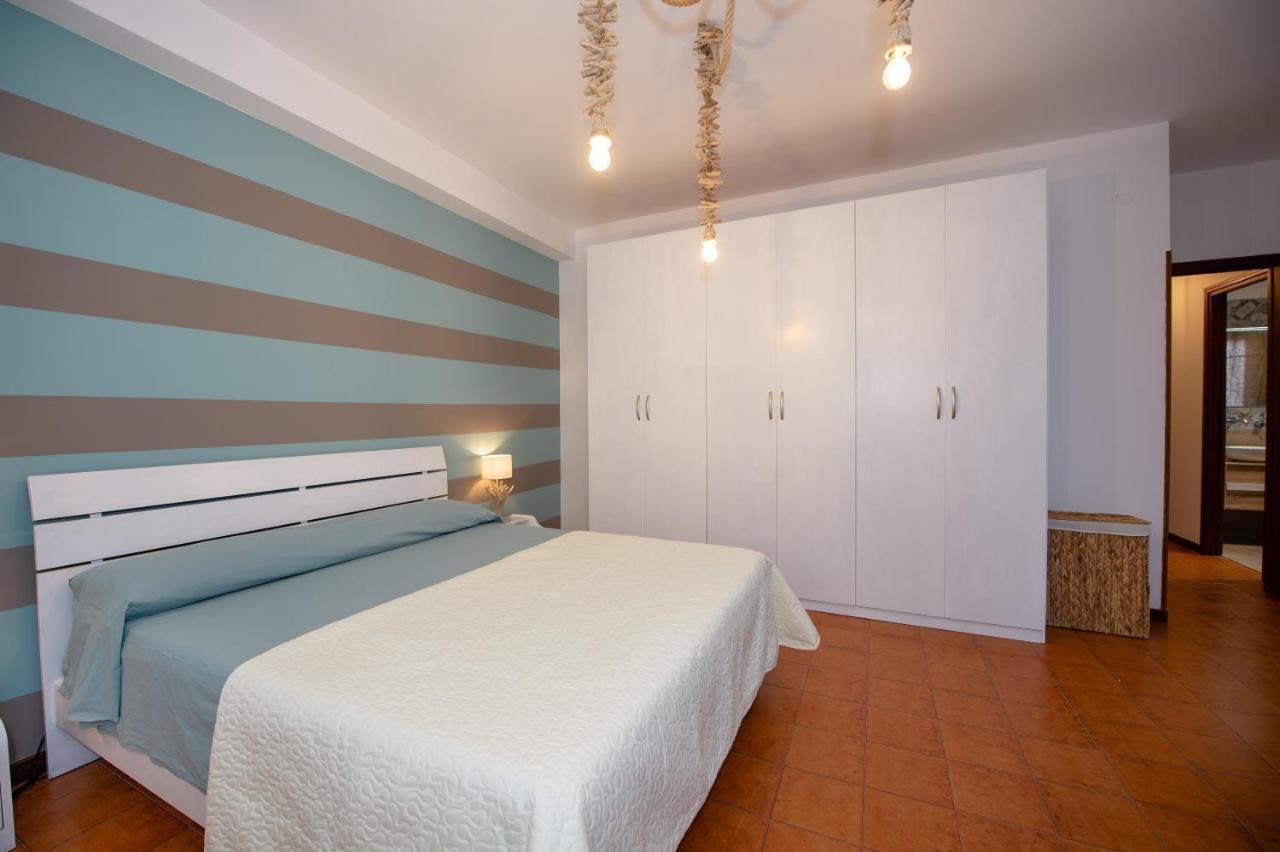 カステッランマーレ・デル・ゴルフォLa Casa Di Diddiアパートメント エクステリア 写真