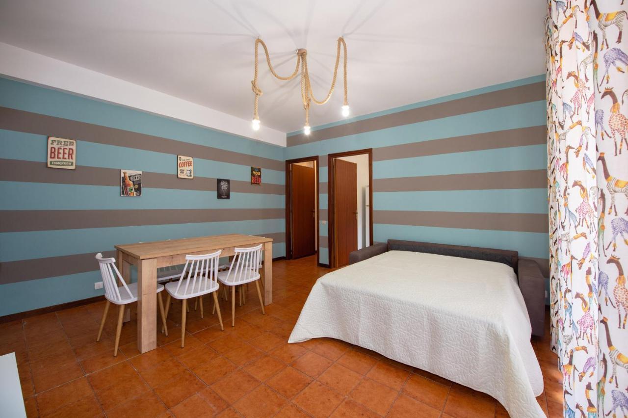 カステッランマーレ・デル・ゴルフォLa Casa Di Diddiアパートメント エクステリア 写真